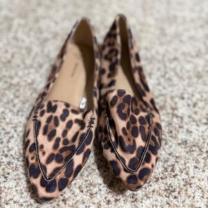 Women’s Size 6 Leopard Print Loafer Flats | Pointed Toe